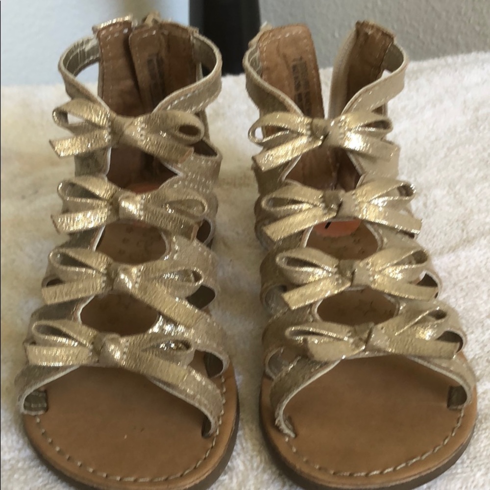 Toddler shoes